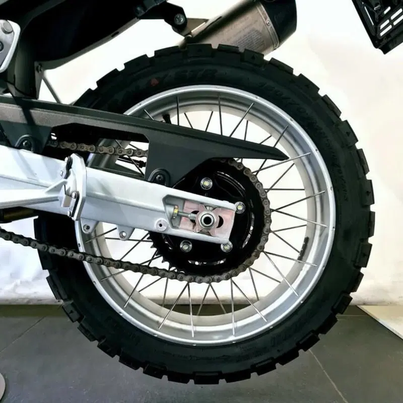 Aprilia Tuareg 660 (2022 - 24) (14)