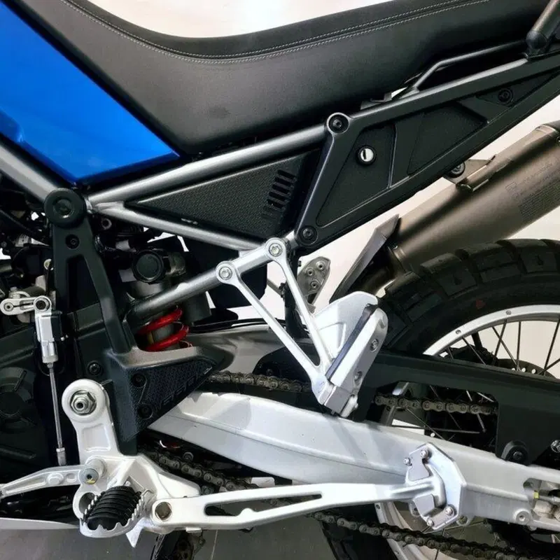 Aprilia Tuareg 660 (2022 - 24) (11)