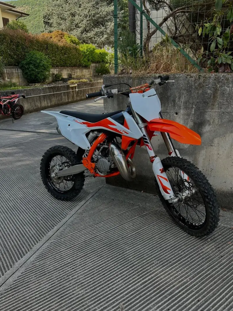 KTM 85 SX (2020) (2)