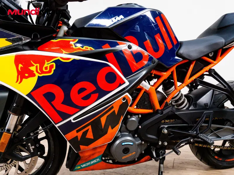 KTM RC 390 (2022 - 26) (9)
