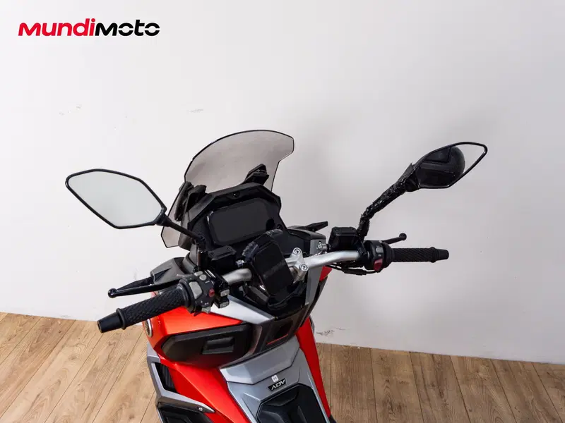 Voge Sfida SR1 ADV (2023 - 26) (11)