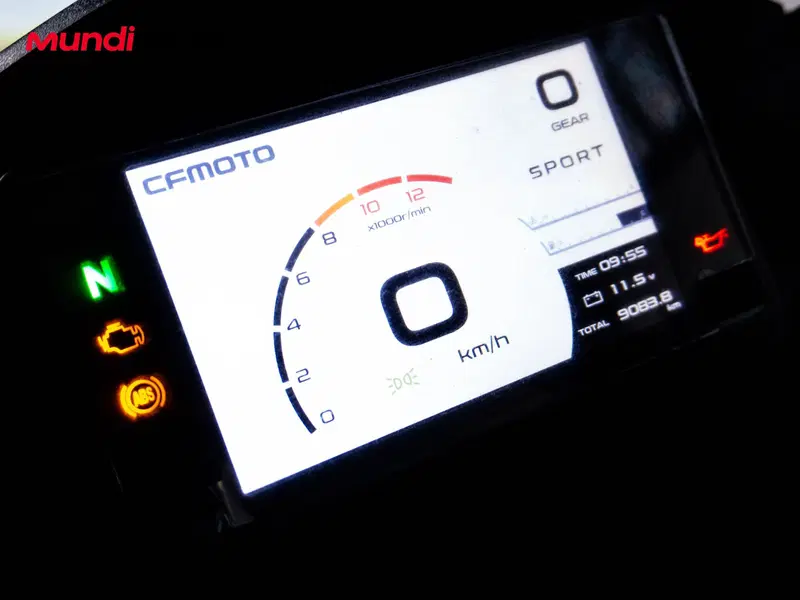 CFMOTO 650GT (2021 - 26) (12)