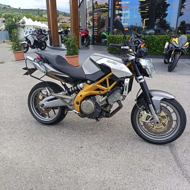 Aprilia Shiver (2008 - 10) (3)