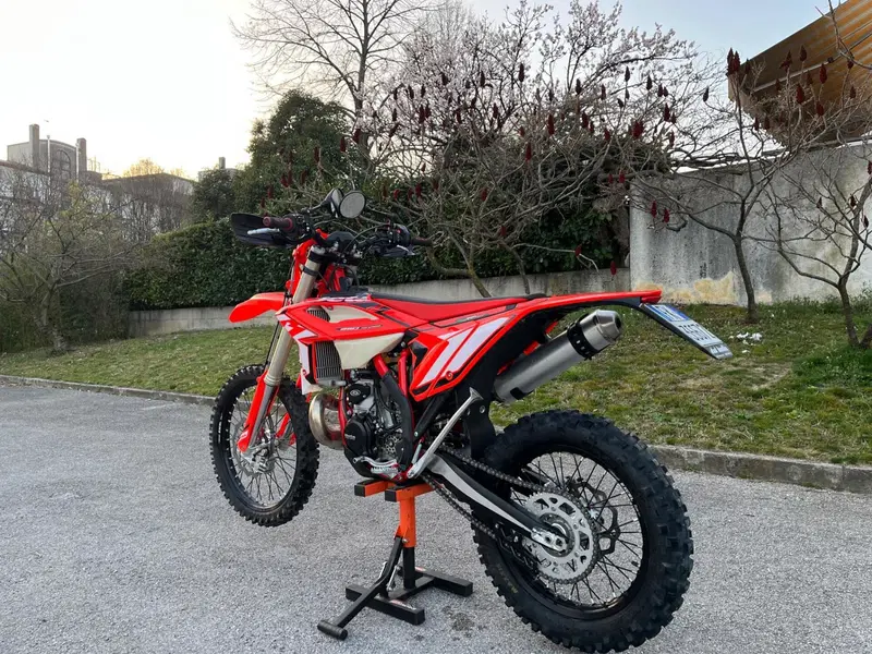 Betamotor RR 250 2T Enduro (2024) (9)
