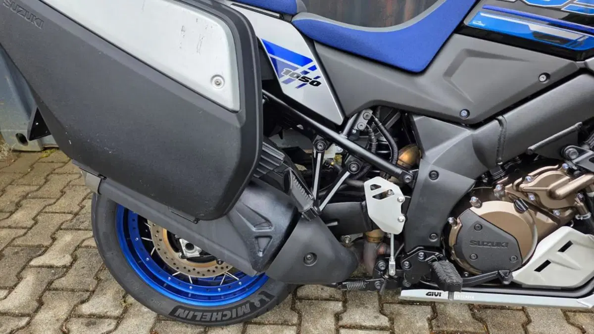 Suzuki V-Strom 1050XT (2020 - 23) (7)