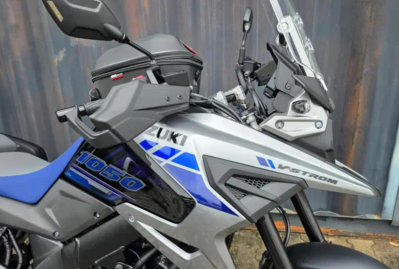 Suzuki V-Strom 1050XT (2020 - 23) (9)