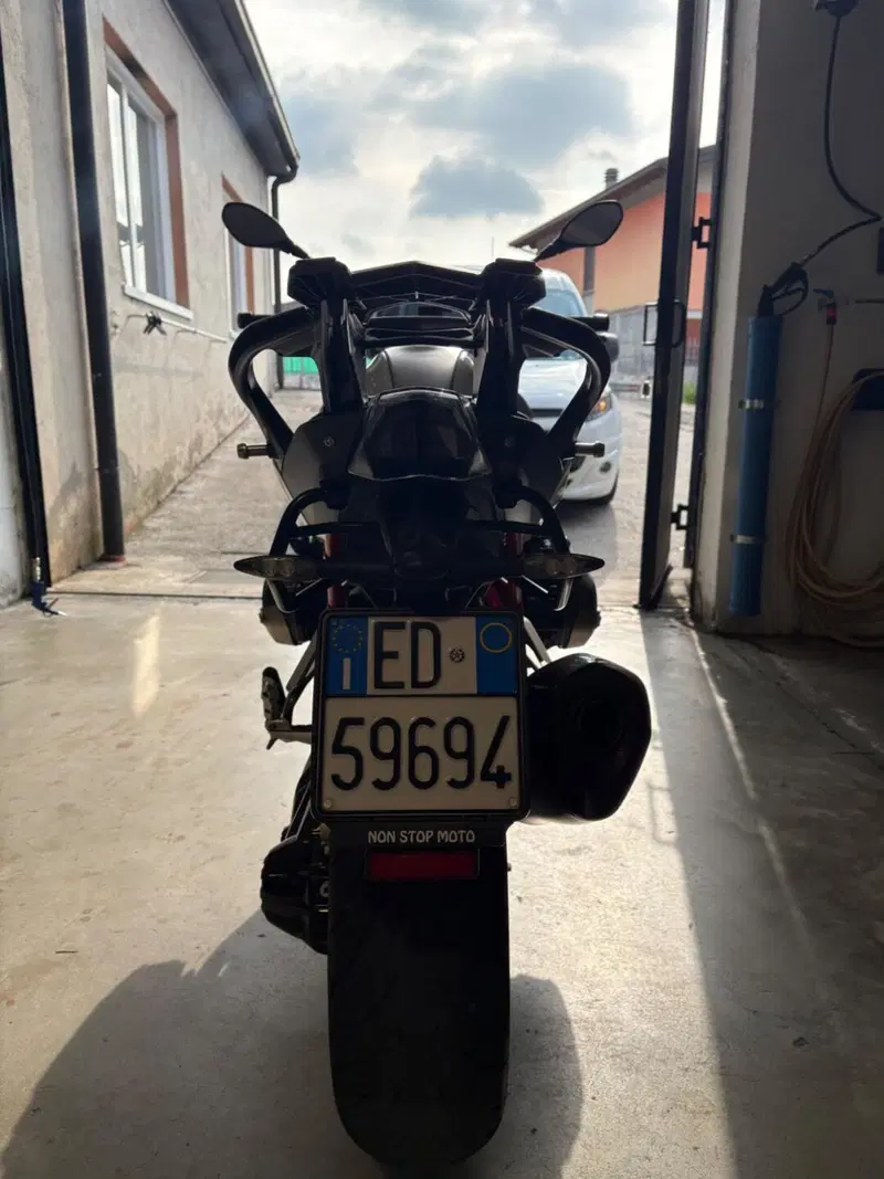 Bmw R 1200 R (2017 - 18) (3)