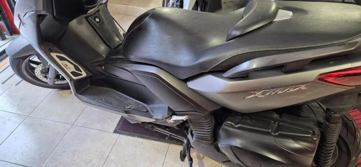 Yamaha X-Max 400 ABS (2013 - 16) (2)