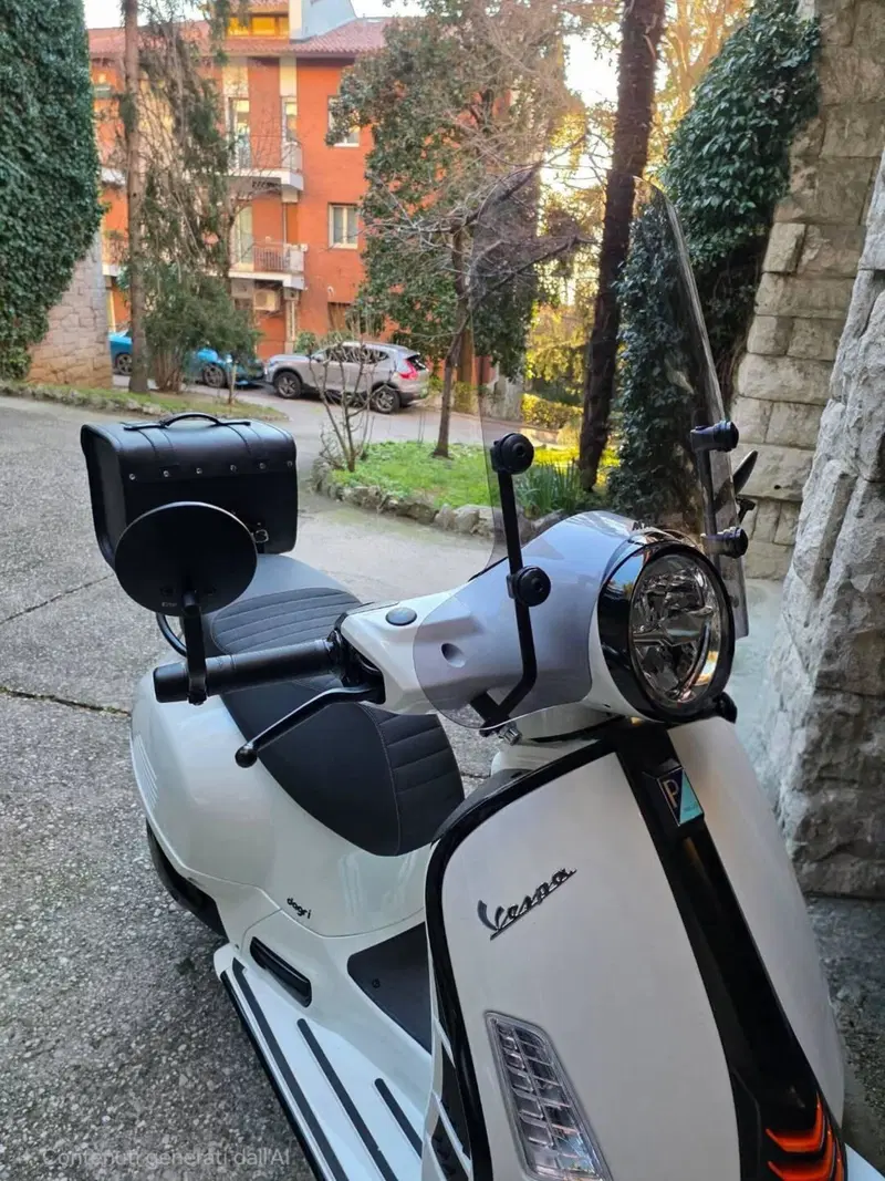 Vespa GTS 310 Supersport (2025 - 26) (2)