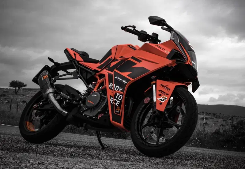 KTM RC 390 (2022 - 26)