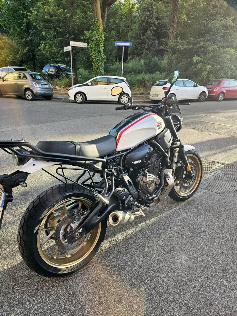 Yamaha XSR 700 XTribute (2022 - 24) (2)