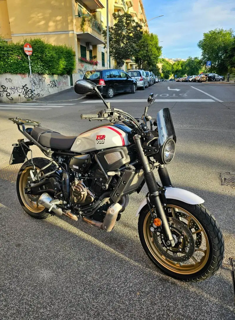 Yamaha XSR 700 XTribute (2022 - 24) (3)
