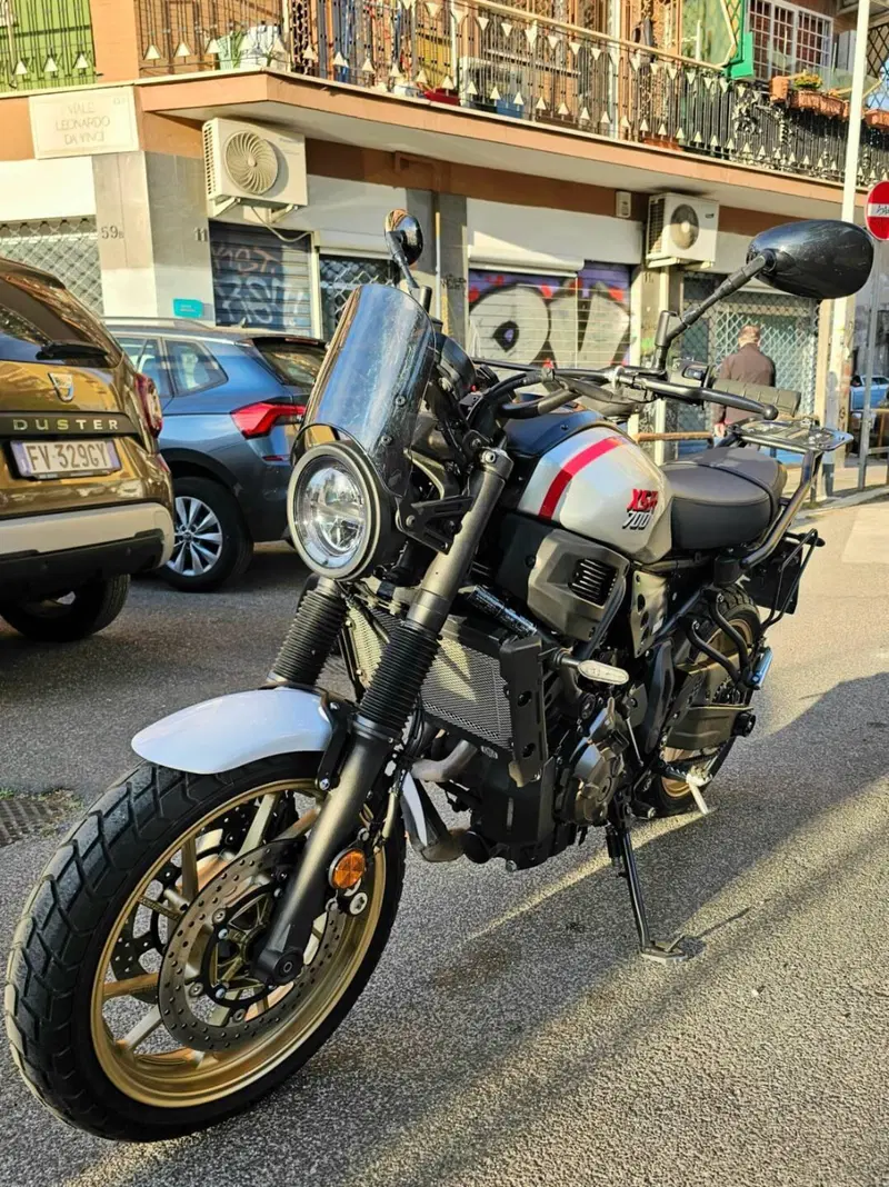 Yamaha XSR 700 XTribute (2022 - 24) (4)
