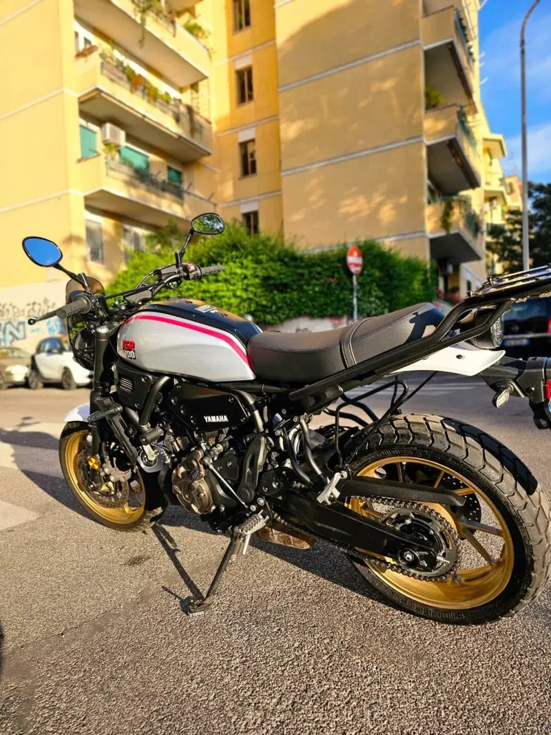 Yamaha XSR 700 XTribute (2022 - 24) (5)