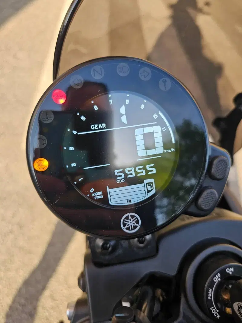 Yamaha XSR 700 XTribute (2022 - 24) (6)