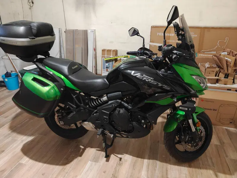 Kawasaki Versys 650 (2021 - 24) (2)