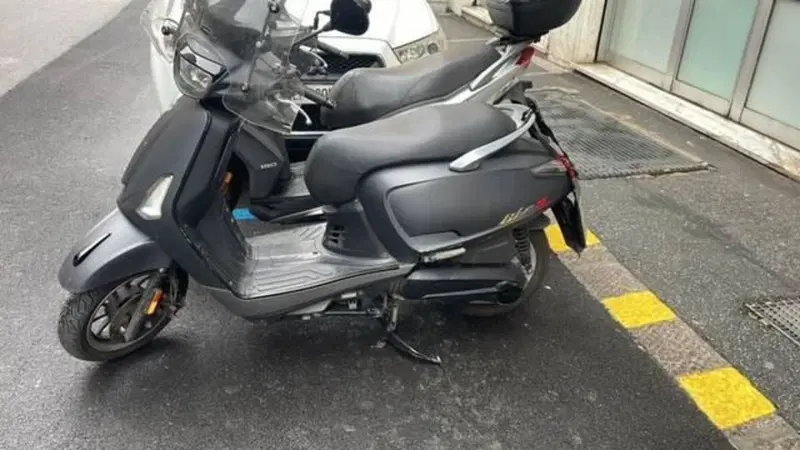 Kymco Like 125 Sport (2021 - 25) (2)