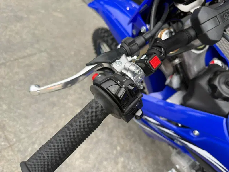 Yamaha YZ 125 (2026) (2)