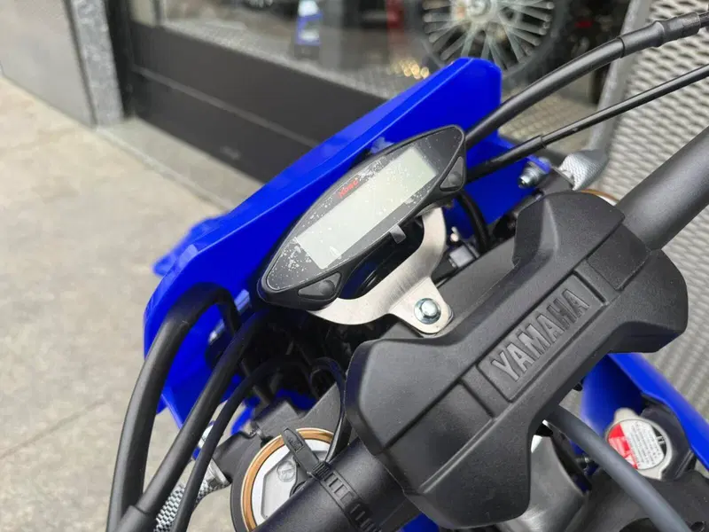 Yamaha YZ 125 (2026) (3)