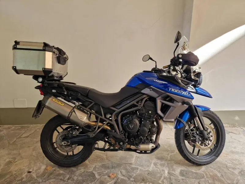 Triumph Tiger 800 XRx (2015 - 17) (2)