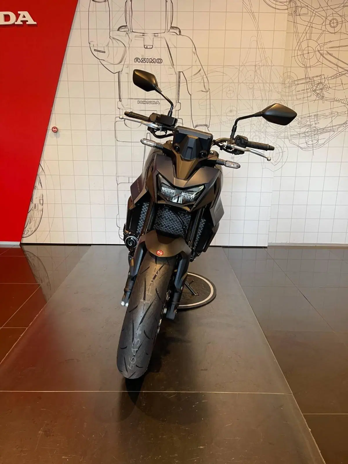 Honda CB 750 Hornet (2026) (3)