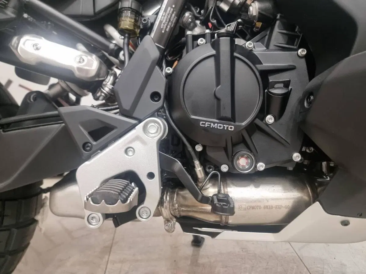 CFMOTO 1000MT-X High Seat (2026) (7)