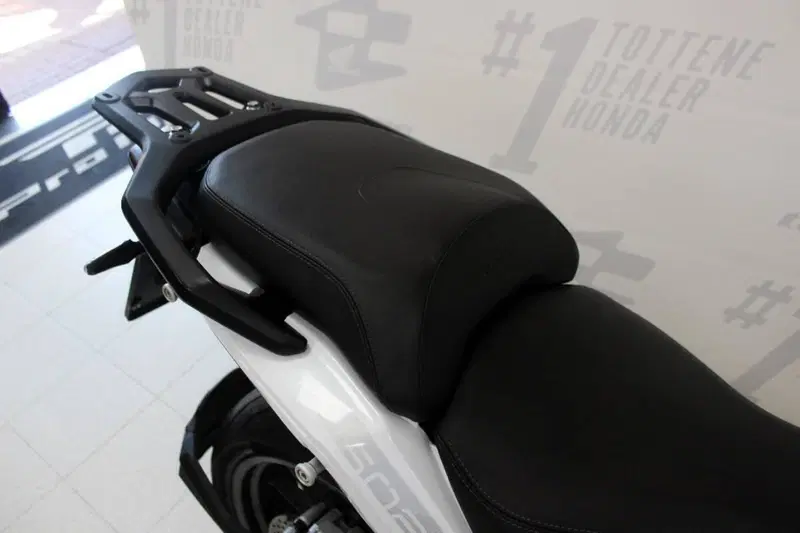 Benelli TRK 502 (2021 - 25) (5)