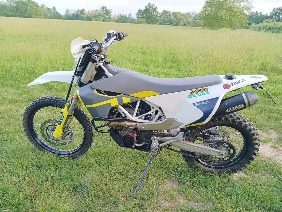 Husqvarna 701 Enduro (2017 - 19) (2)