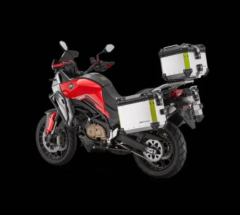 QJ Motor SVT 650 X (2025 - 26) (3)