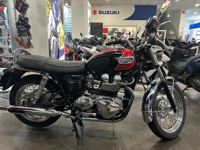 Triumph Bonneville T100 (2001 - 07) (5)