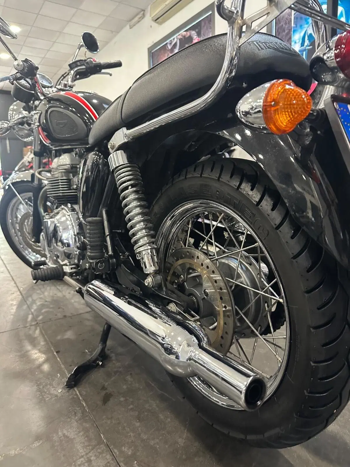 Triumph Bonneville T100 (2001 - 07) (11)