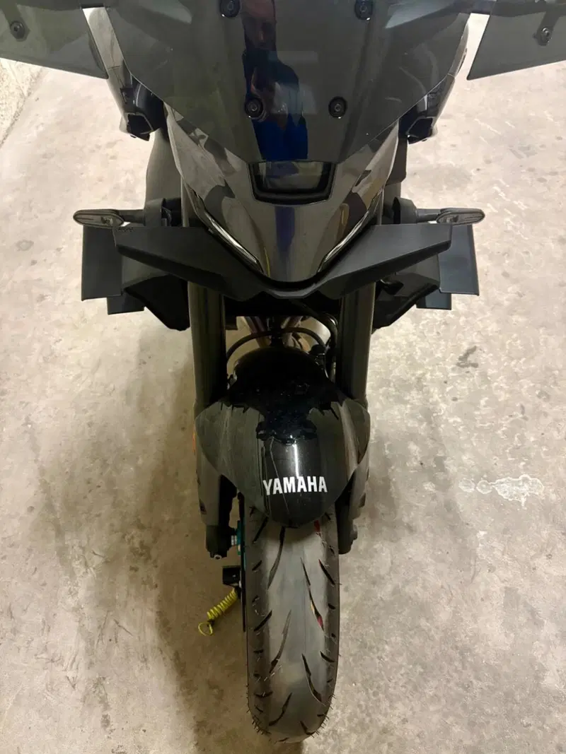 Yamaha MT-09 Y-AMT (2024 - 26) (4)