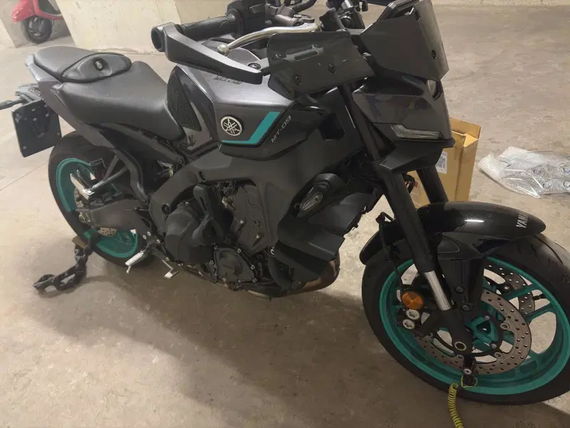 Yamaha MT-09 Y-AMT (2024 - 26) (5)
