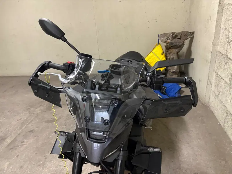 Yamaha MT-09 Y-AMT (2024 - 26) (11)