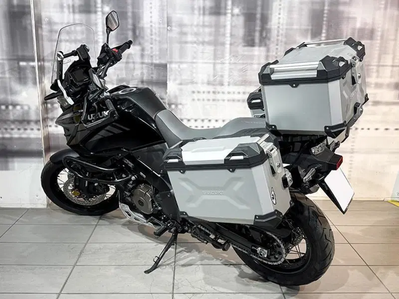 Suzuki V-Strom 1050 (2020 - 21) (2)