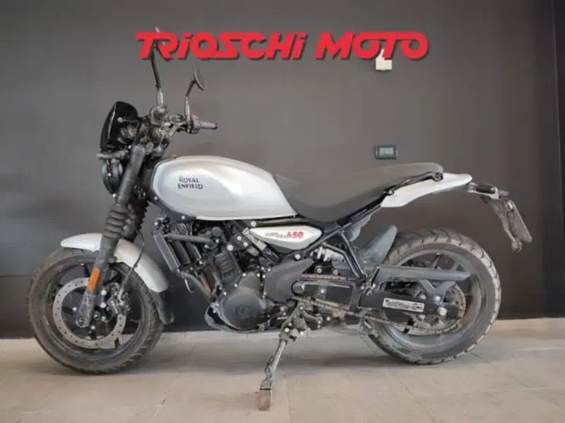 Royal Enfield Guerrilla 450 (2024 - 26) (2)