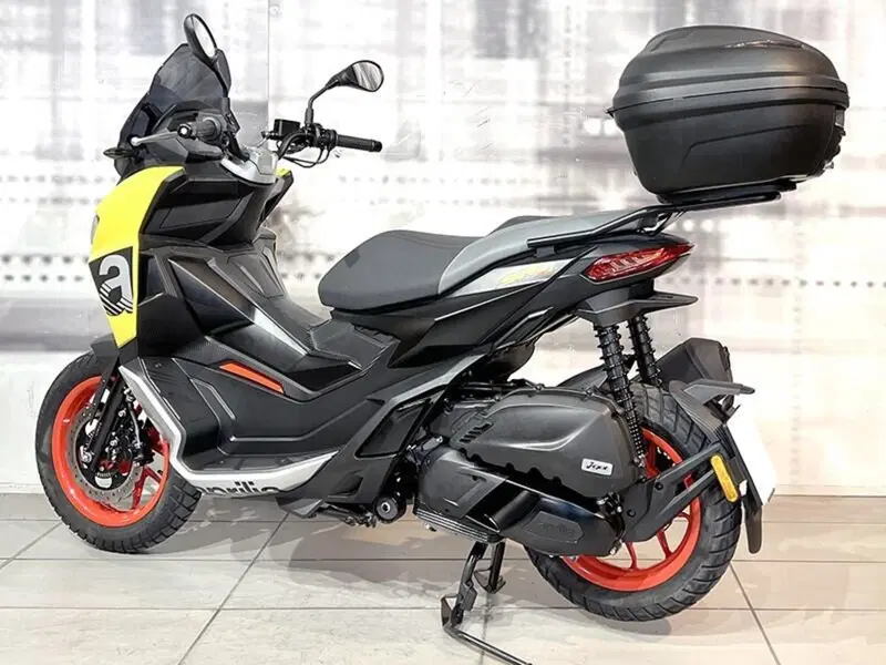 Aprilia SR GT 200 (2022 - 24) (2)