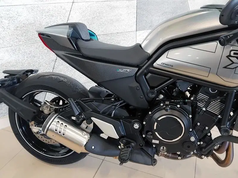 CFMOTO 700CL-X Sport (2022 - 26) (4)
