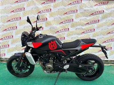 Husqvarna Svartpilen 801 L (2025 - 26) nuova