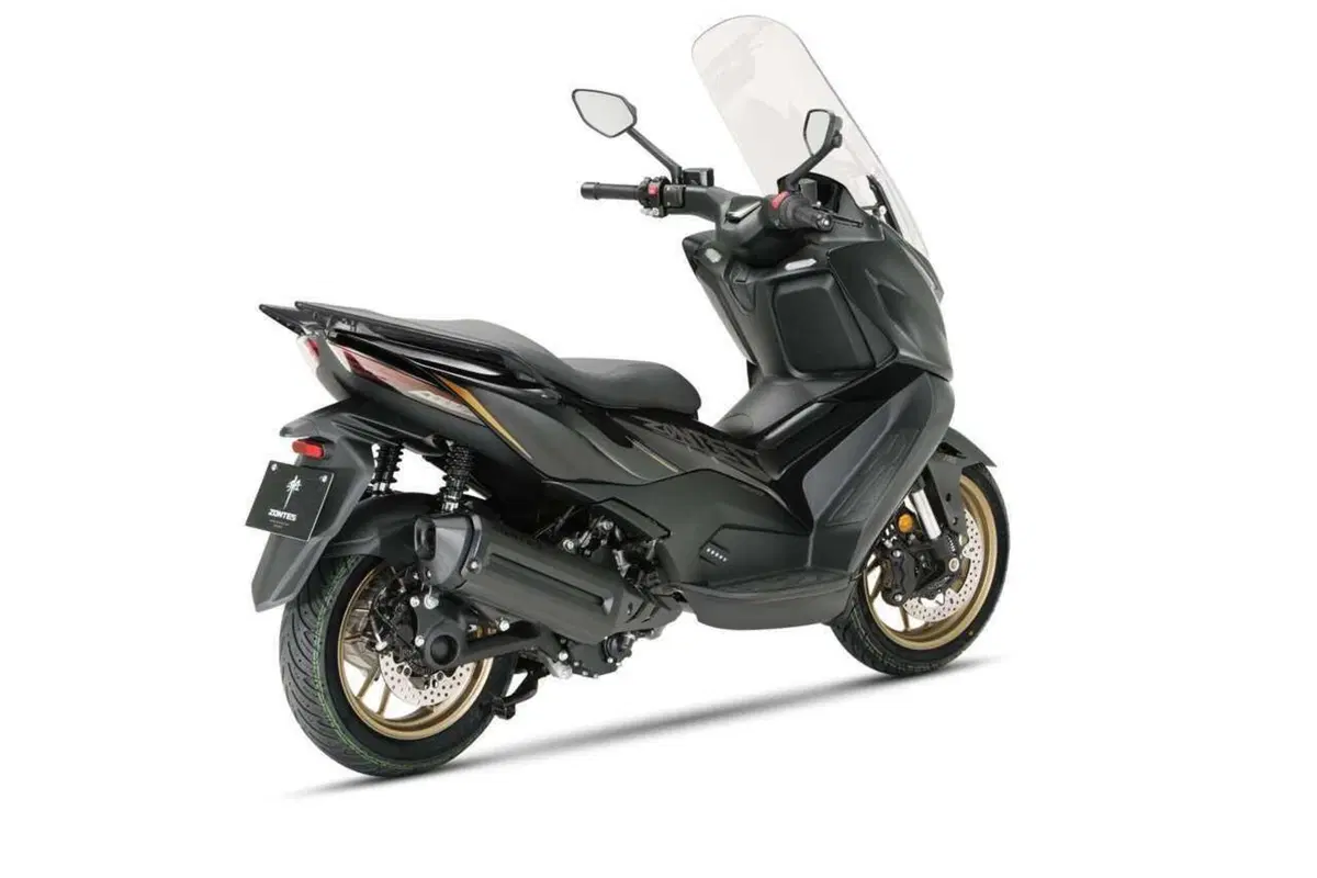 In arrivo lo ZT368-D ETC, ecco dettagli e caratteristiche del nuovo scooter Zontes (3)