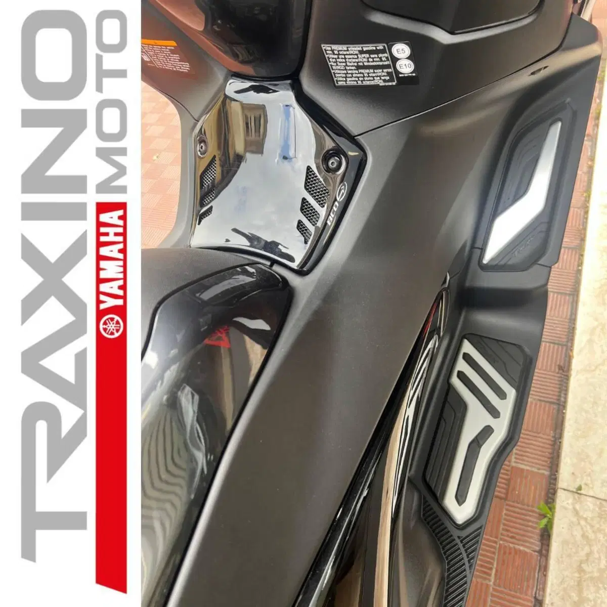 Yamaha T-Max 560 (2022 - 24) (3)