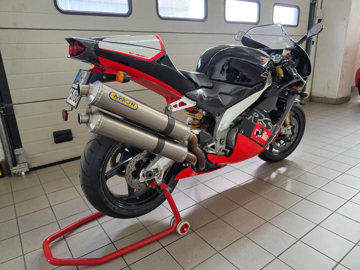 Aprilia RSV 1000 (1998 - 99) (3)