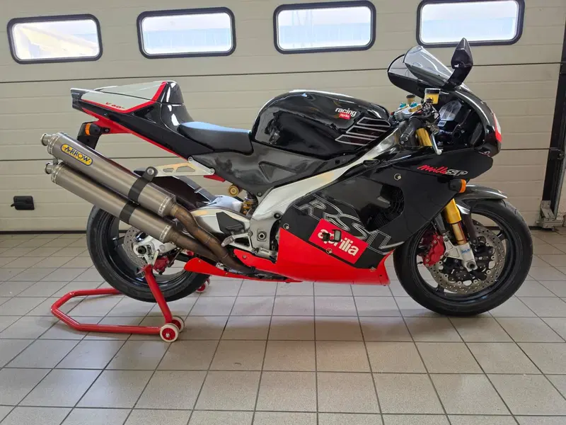 Aprilia RSV 1000 (1998 - 99) (6)