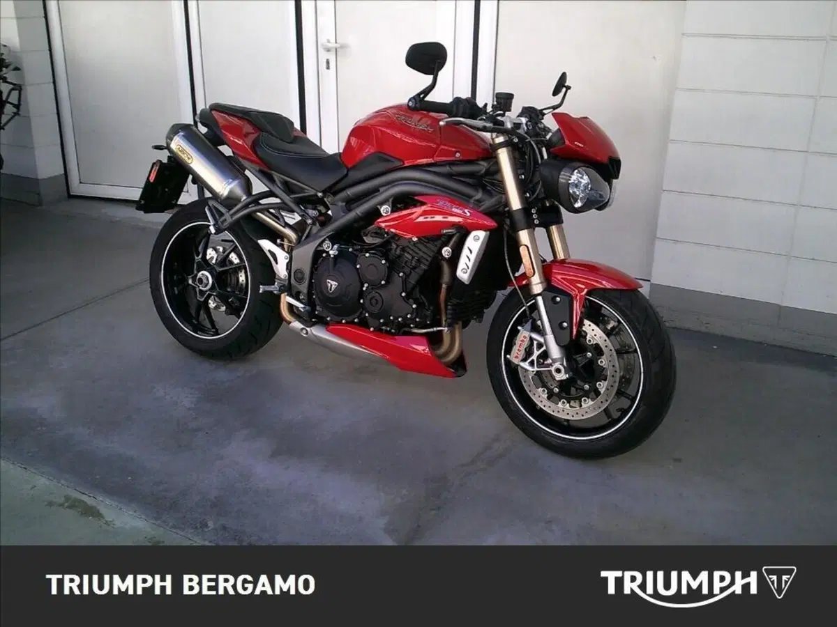 Triumph Speed Triple 1050 S ABS (2016 - 17) (2)