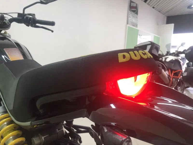 Ducati Scrambler 800 Desert Sled (2017 - 20) (5)
