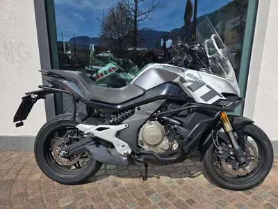CFMOTO 650MT (2021 - 24) usata
