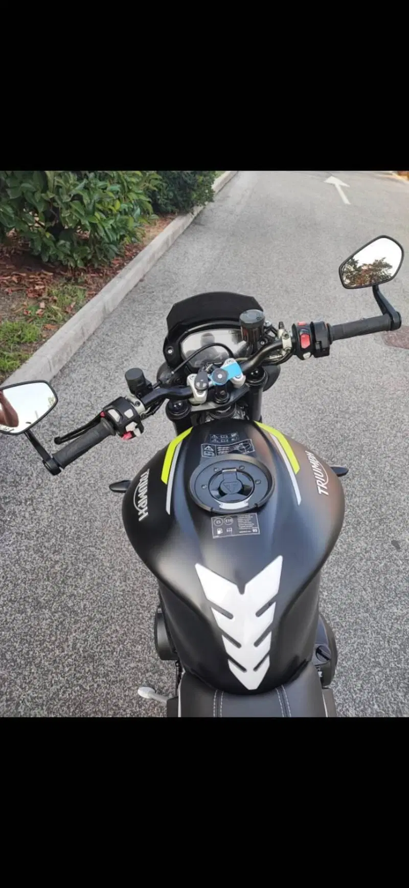 Triumph Street Triple RS (2020 - 22) (7)