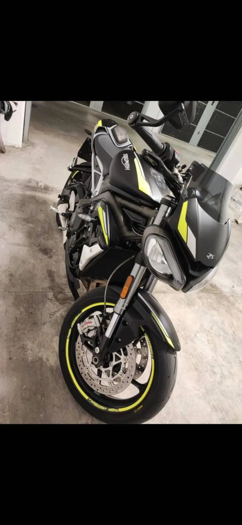 Triumph Street Triple RS (2020 - 22) (8)
