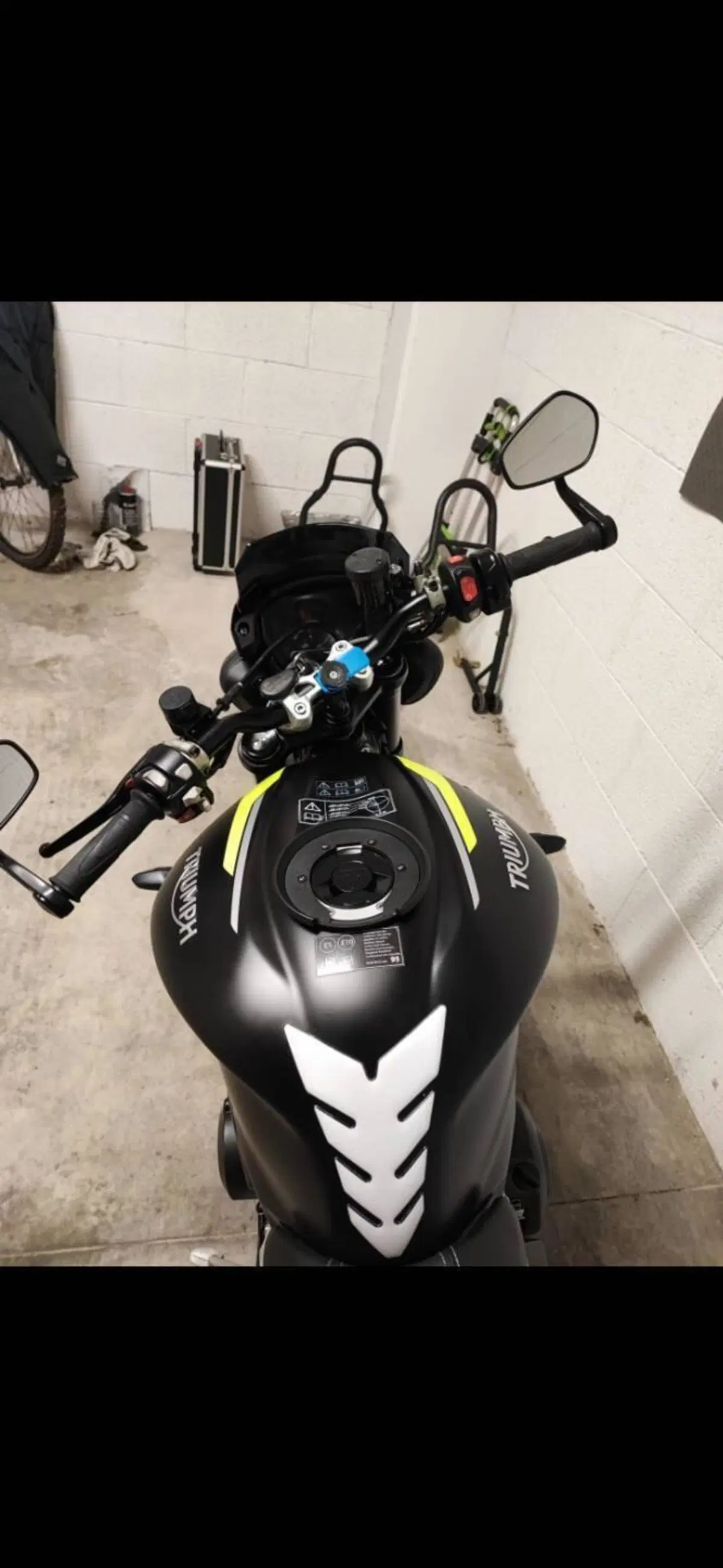 Triumph Street Triple RS (2020 - 22) (10)