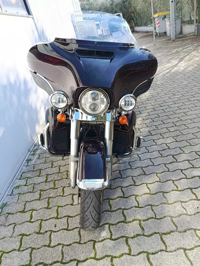 Harley-Davidson 1690 Electra Glide Ultra Classic (2014 - 16) - FLHTCU (6)